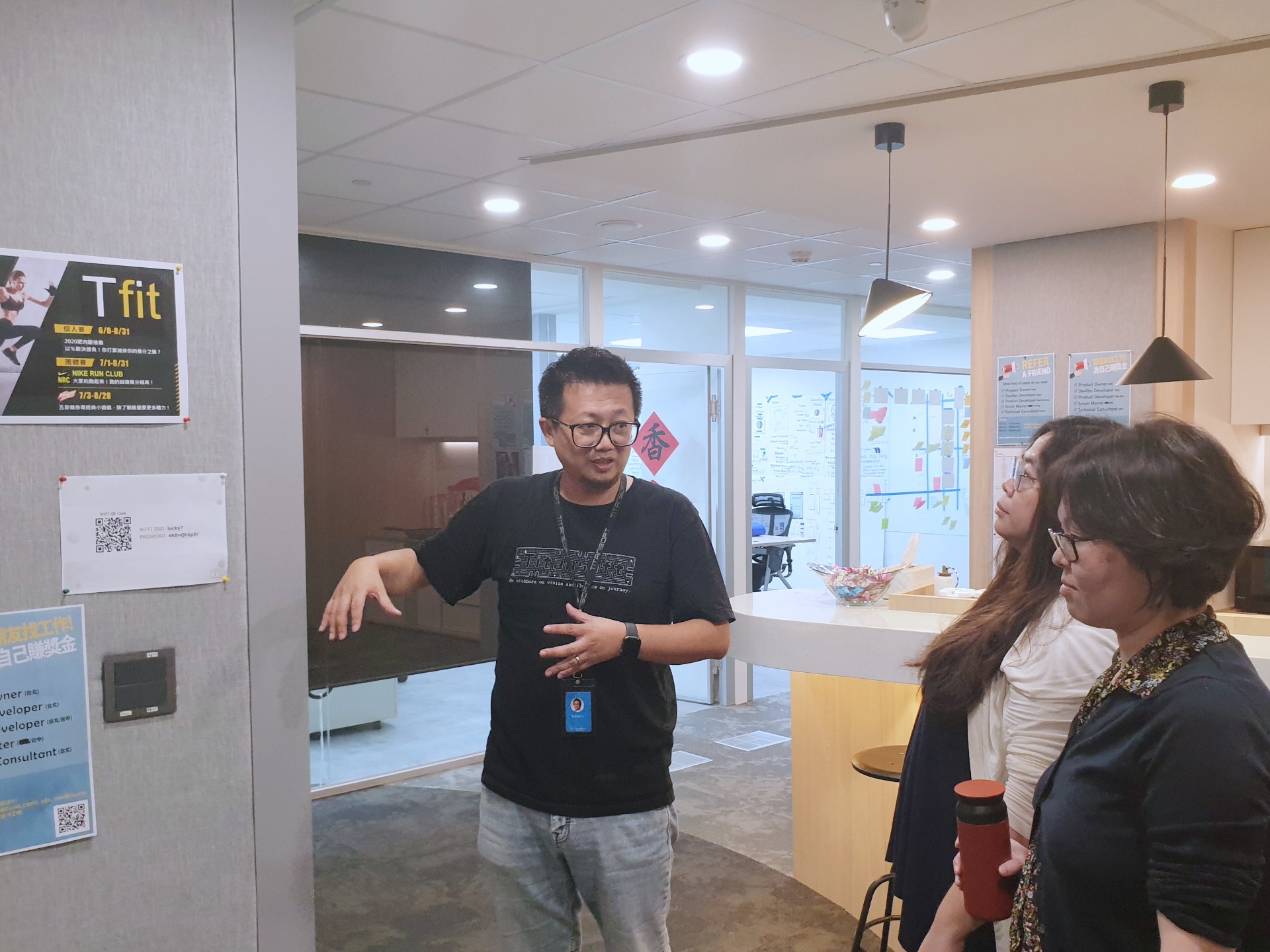 MOXA 四零四科技